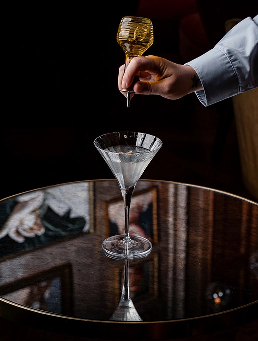 A surprising cocktail served for Father’s Day at the Dans le Noir ? restaurant