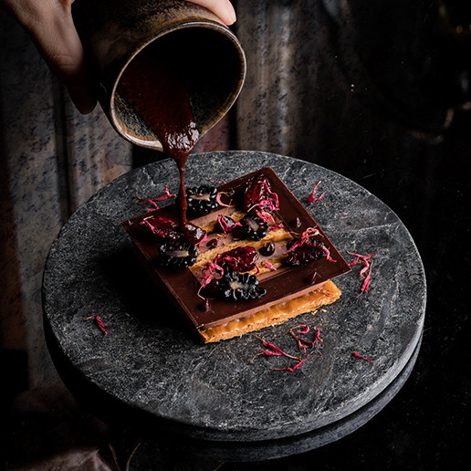 Dessert gourmand pour un EVJF à Dans le Noir ?