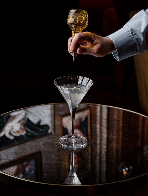 Cocktail surprenant servi pour la Fête des Pères au restaurant Dans le Noir ?